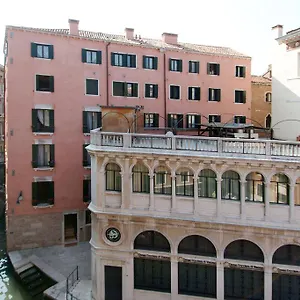 3* Appart hôtel Corte Grimani